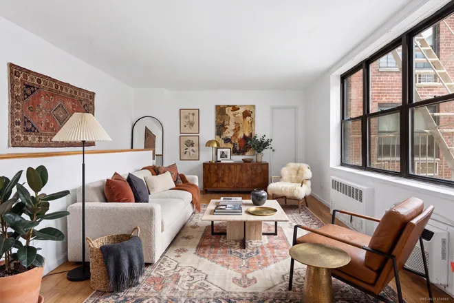 185 PROSPECT Park #304, Brooklyn, NY 11218