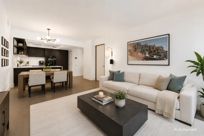 70 CHARLTON Street #4C, New York, NY 10014