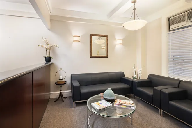 895 PARK Avenue #1B, New York, NY 10075