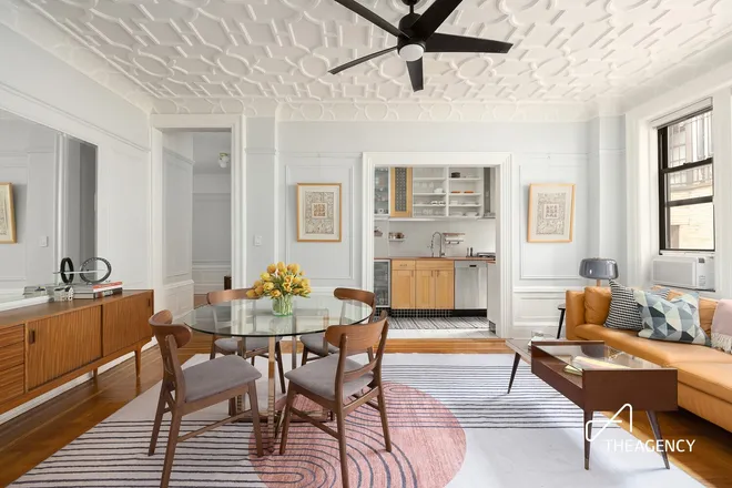 200 West 54th Street #12B, New York, NY 10019