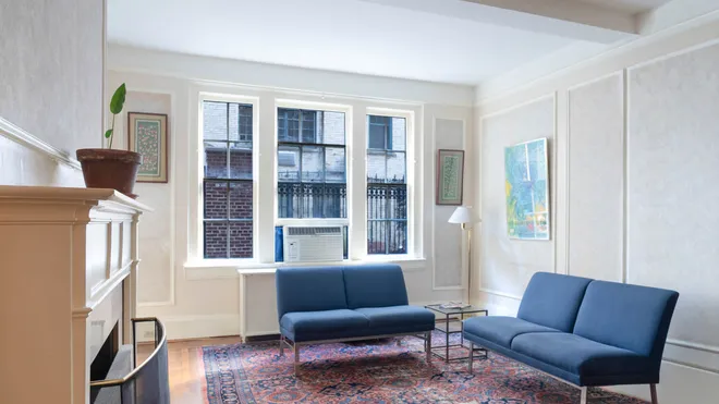 120 East 75th Street #1C, New York, NY 10021