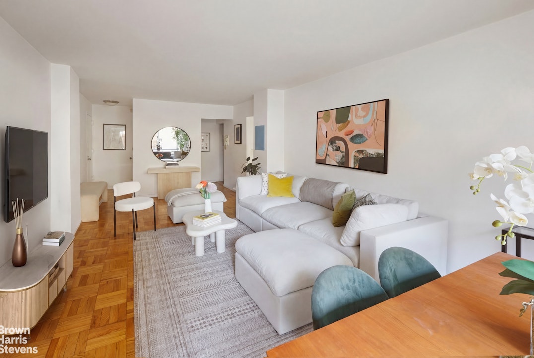 175 West 12th Street #2J, Greenwich Village, Manhattan, NY 10011 - Property photo 5 of 9