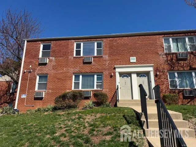 88 Fox Road #4A, Riverview at Edison, NJ 08817