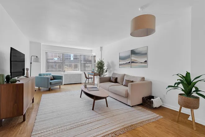 211 East 53rd Street #10-G, New York, NY 10022