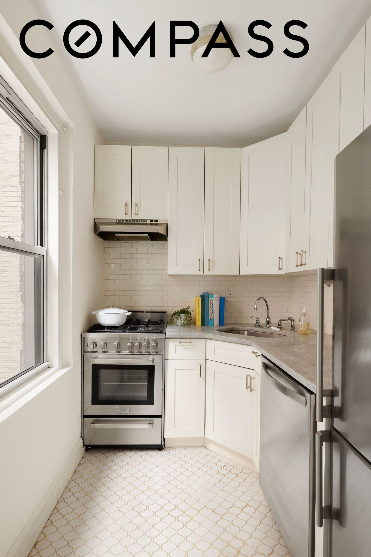 70 Remsen Street #5EF, Brooklyn Heights, Brooklyn, NY 11201 - Property photo 4 of 9