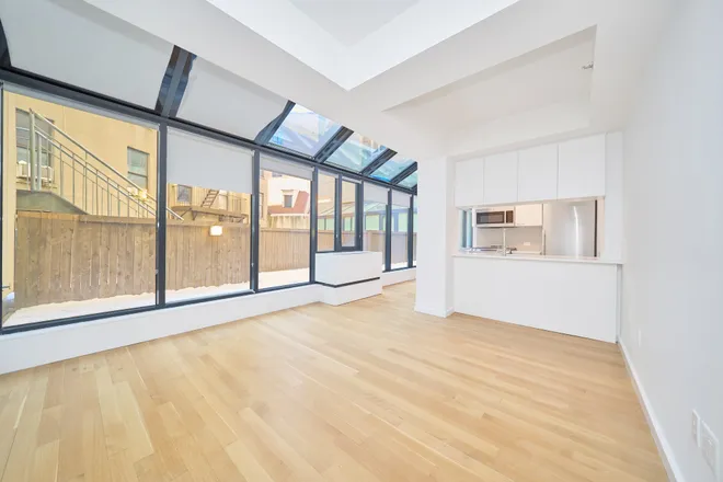 448 West 167th Street #2B, New York, NY 10032