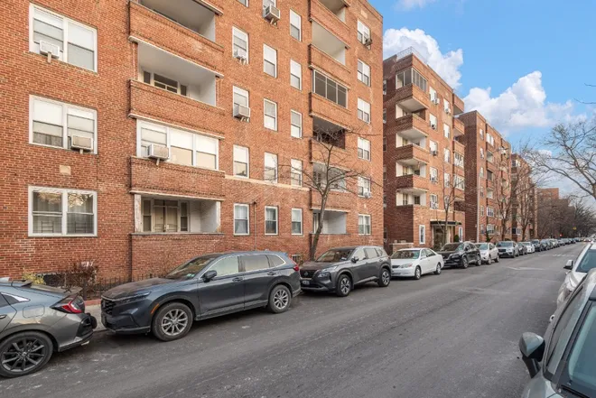 34-41 85th Street #4S, Jackson Heights, NY 11372
