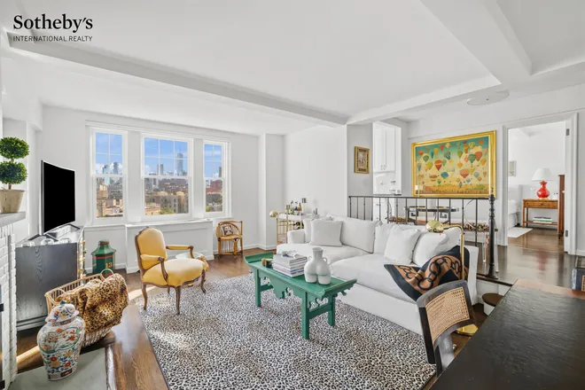299 West 12th Street #9F, New York, NY 10014