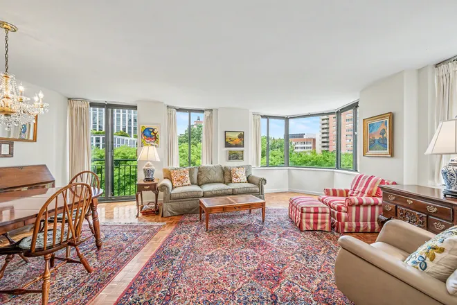 311 GREENWICH Street #6CD, New York, NY 10013