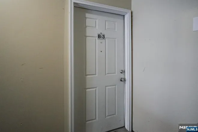 600 North 6th, Newark, NJ 07107