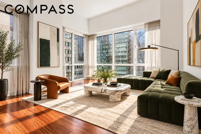 60 East 55th Street #20A, New York, NY 10022