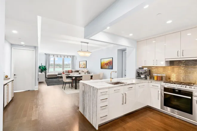 50 Riverside Boulevard #5-B, New York, NY 10069