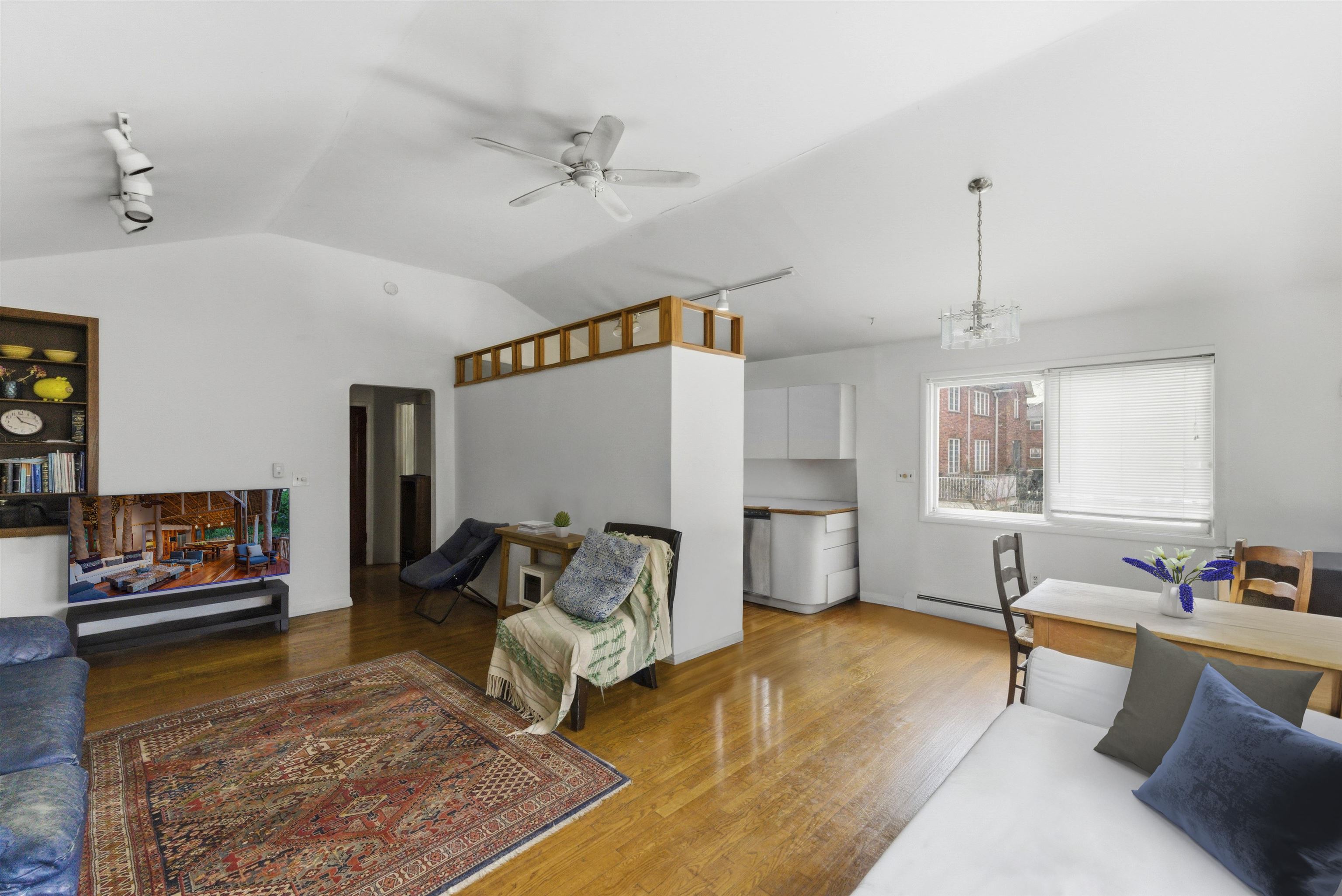 2455 3rd Street, Fort Lee Borough, Fort Lee, NJ 07024-4068 - Property photo 3 of 49