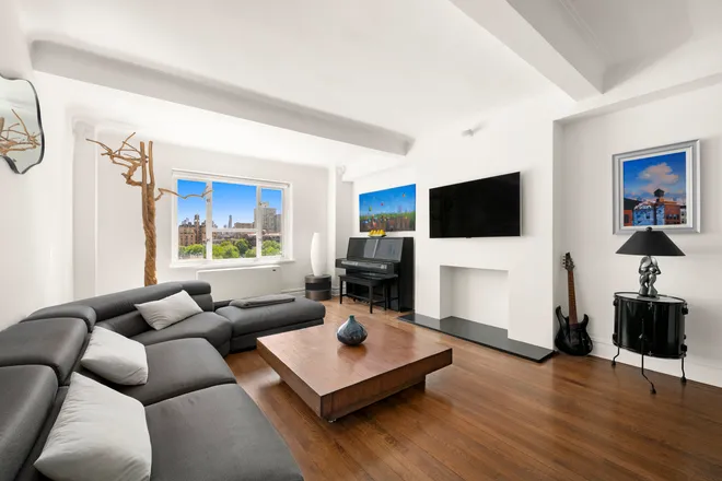 7 West 96th Street #11A, New York, NY 10025