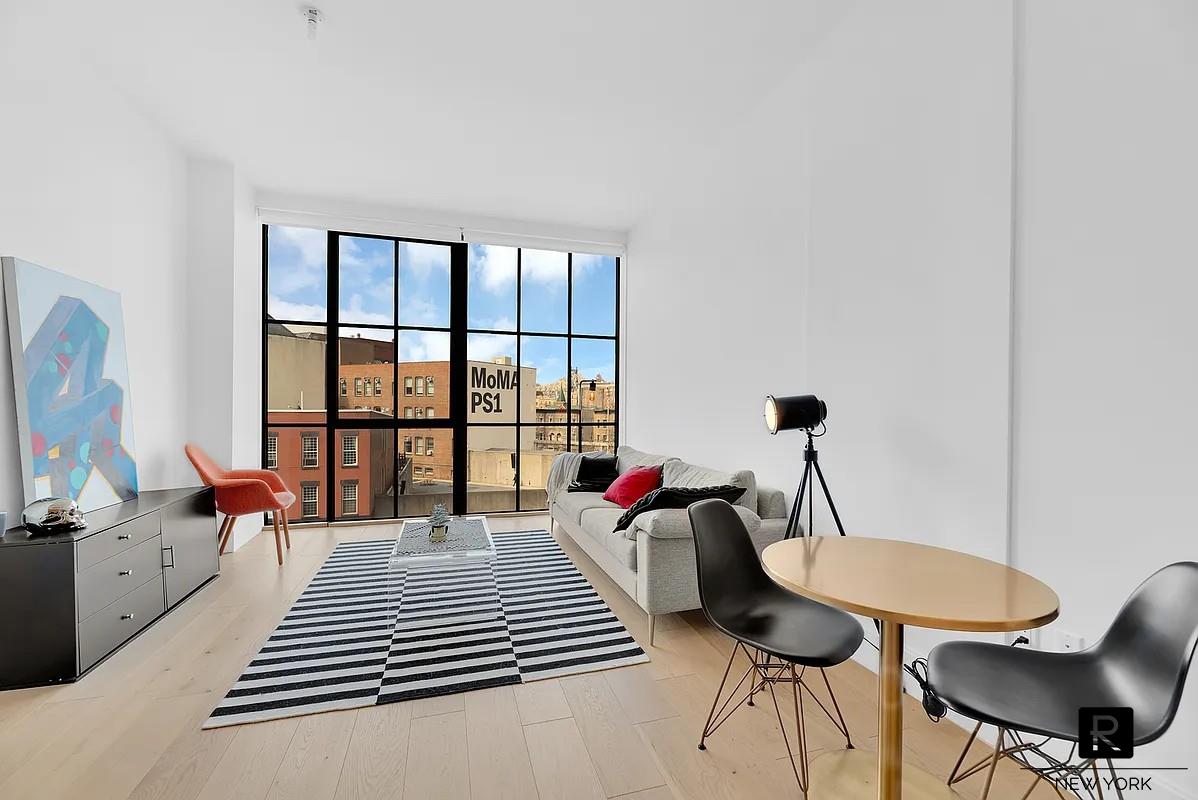 22-18 Jackson Avenue #421, Long Island City, Queens, NY 11101 - Property photo 3 of 19