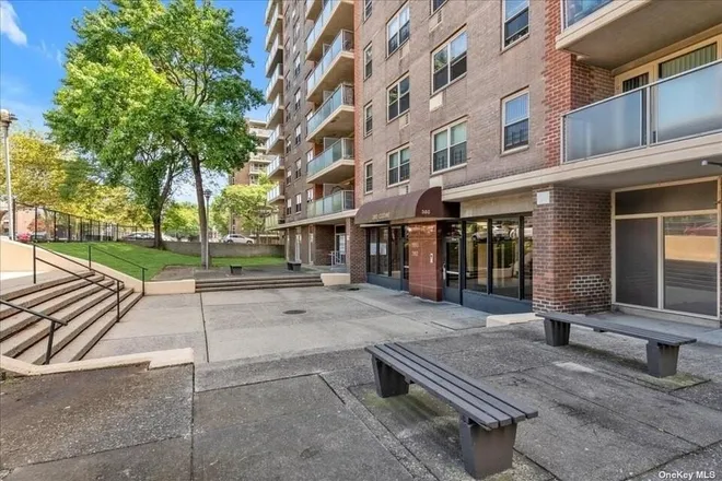 12399 FLATLANDS Avenue #1J, Brooklyn, NY 11207