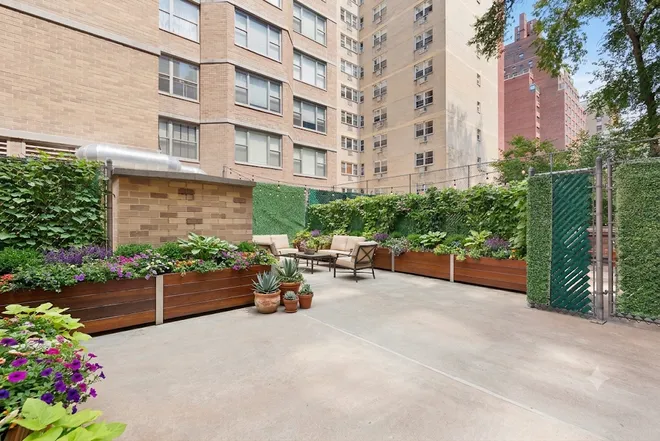 435 East 85th Street #GFL2, New York, NY 10028