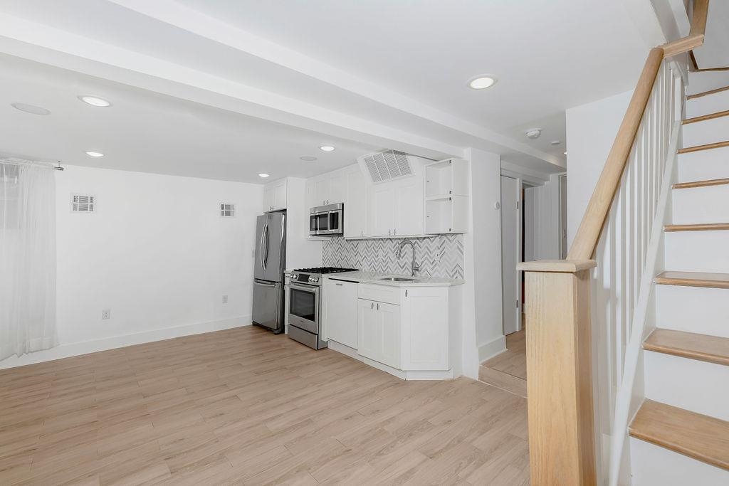 104 HOPKINS Avenue, Jersey City, JC Heights, NJ 07306 - Property photo 5 of 22