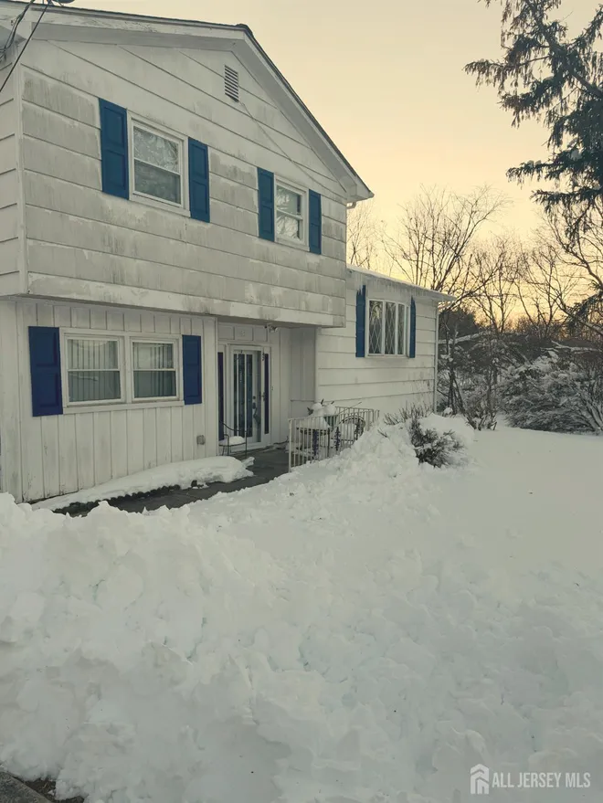 142 Prospect Plains Road, None, NJ 08831