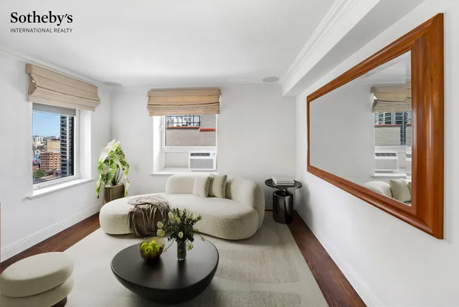 227 East 57th Street #19G, New York, NY 10022