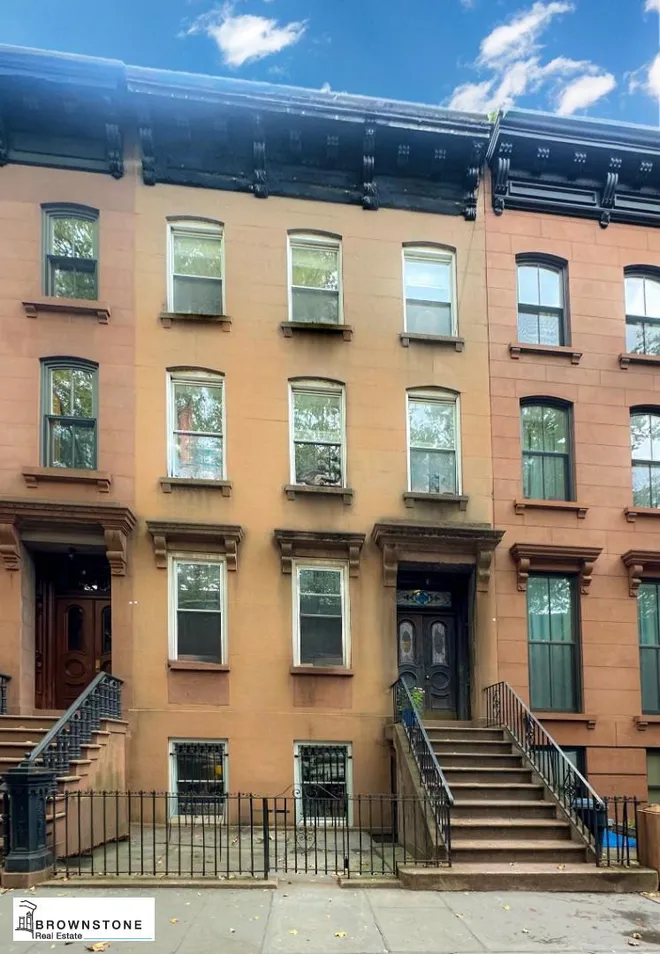448 Henry Street, Brooklyn, NY 11231