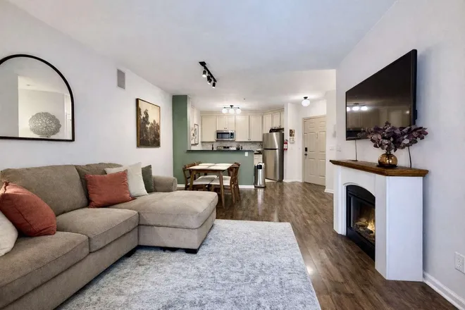 24 AVENUE AT PORT IMPERIAL, West New York, NJ 07093