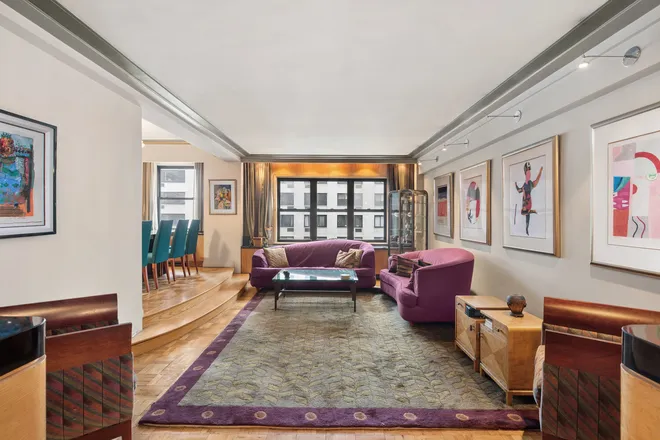 301 East 48th Street #8F, New York, NY 10017