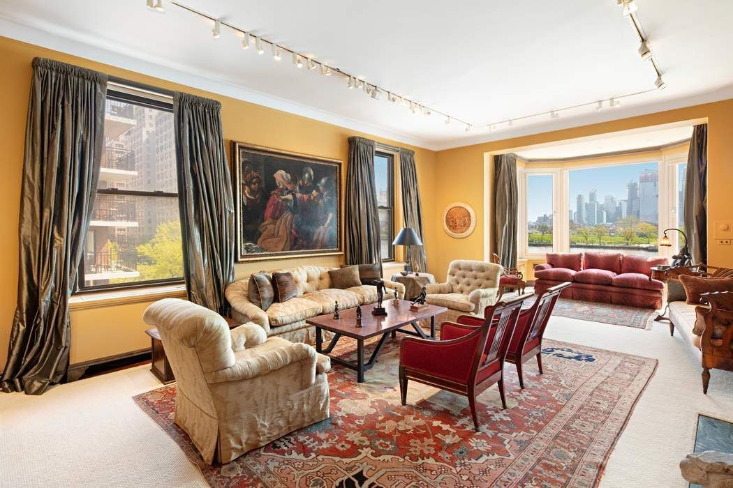 435 East 52nd Street #2/3F, Beekman, Manhattan, NY 10022 - Property photo 3 of 43