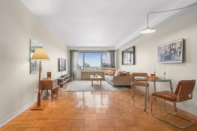 900 West 190th Street #10-E, New York, NY 10040