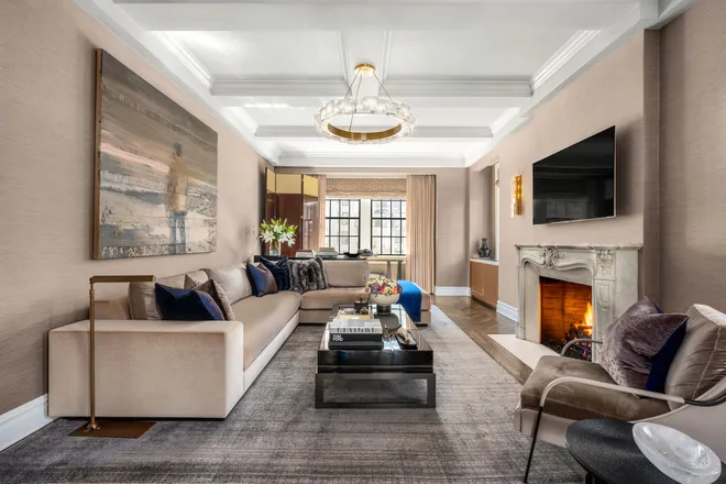 21 East 66th Street #8W, New York, NY 10065