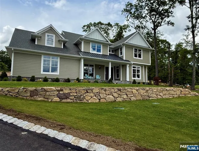 3 Bristol Ridge, Boonton Township, NJ 07005
