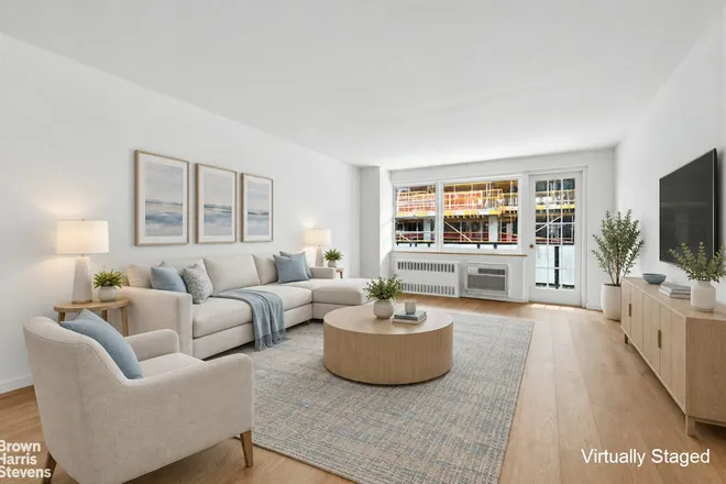 39 GRAMERCY Park #15AB, New York, NY 10010