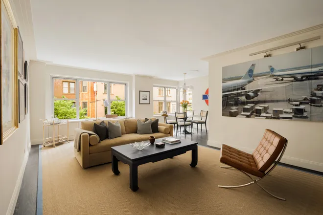 2 5th Avenue #4R, New York, NY 10011