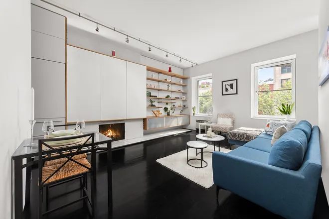 221 West 14th Street #3A, New York, NY 10011