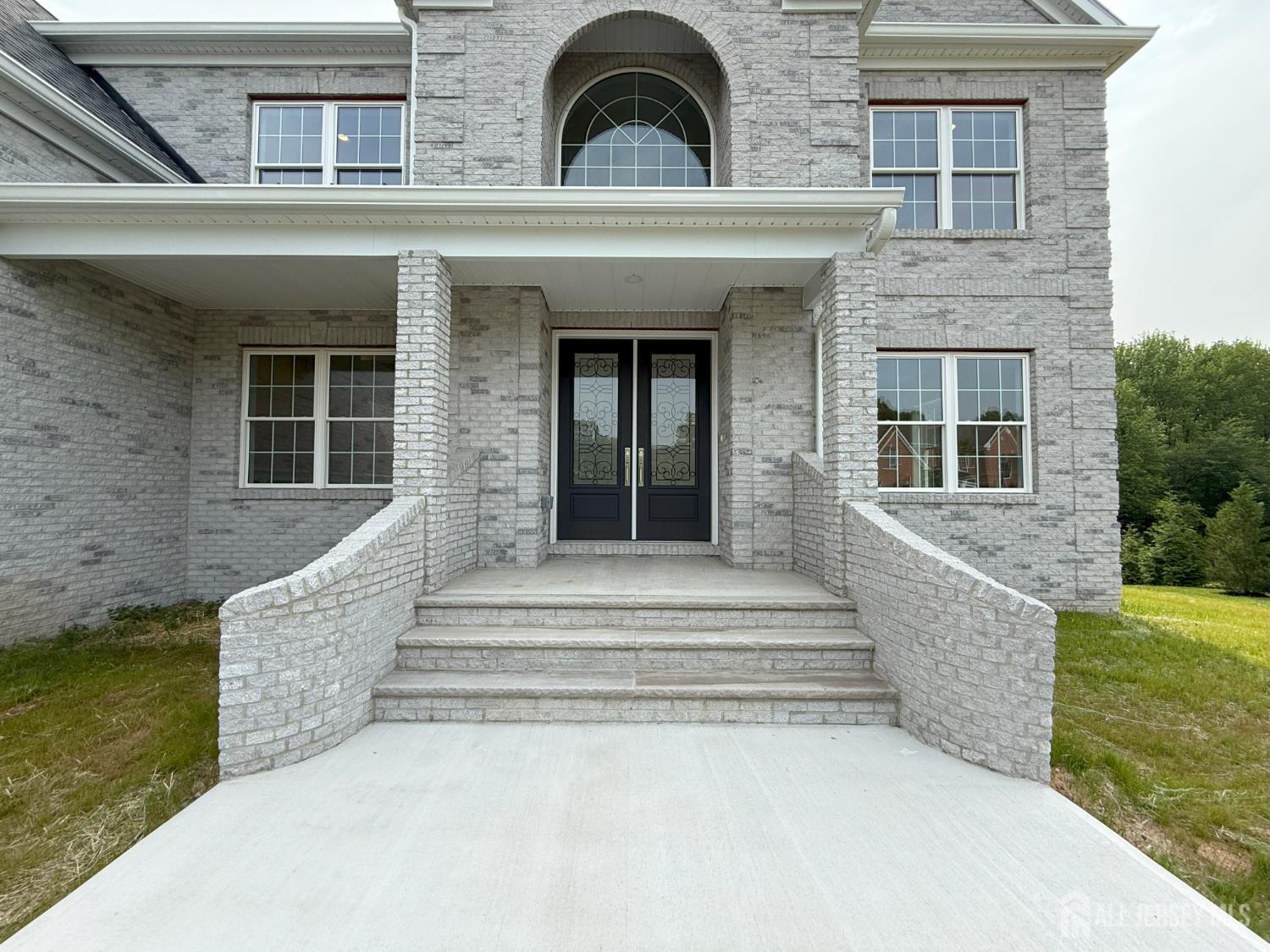 2 Joye Lane, South Brunswick Township, South Brunswick, NJ 08852 - Property photo 2 of 61