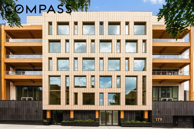 179 North 10th Street #5A, Brooklyn, NY 11211