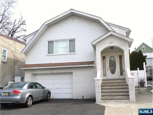56 Malcolm, Garfield, NJ 07026