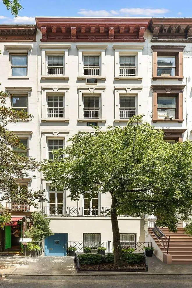 27 East 73rd Street, New York, NY 10021