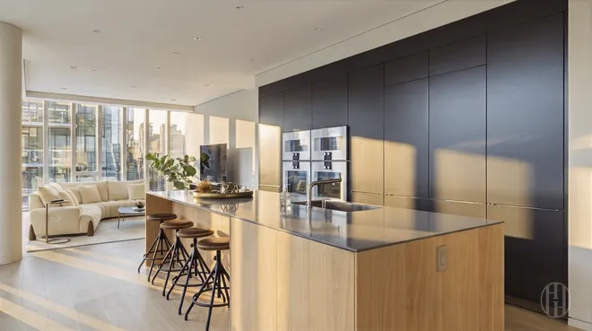 515 West 29th Street #9, New York, NY 10001