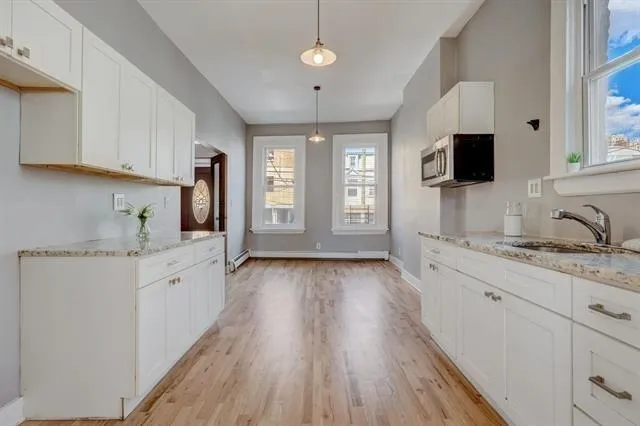 69 JEWETT Avenue, JC, Journal Square, NJ 07304