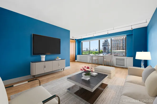 372 CENTRAL Park #10G, New York, NY 10025