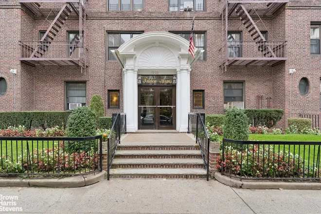 73-20 AUSTIN Street #1E, Forest Hills, NY 11375