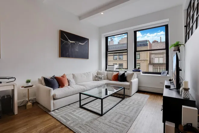 250 Mercer Street #B-1108, New York, NY 10012