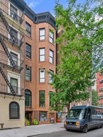 153 JORALEMON Street