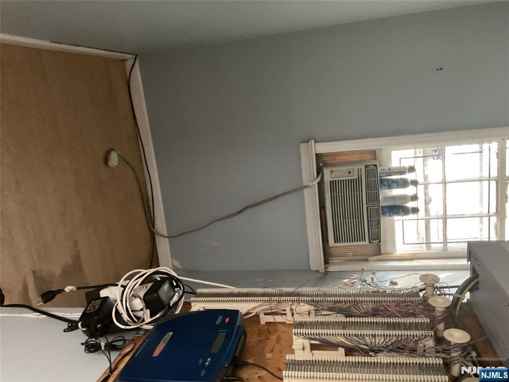751 Teaneck #7, Teaneck Township, Teaneck, NJ 07666 - Property photo 2 of 7