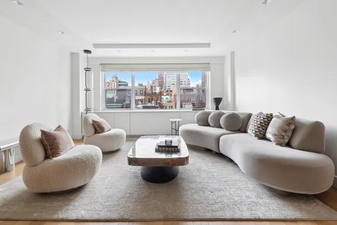 650 PARK Avenue #9B, New York, NY 10065