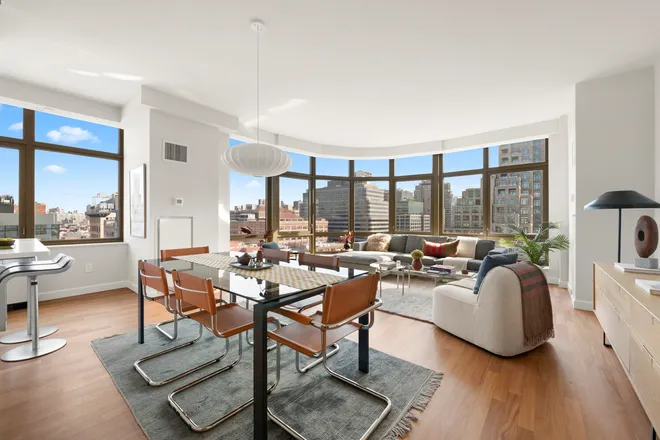 1 MORTON Square #14BE, New York, NY 10014