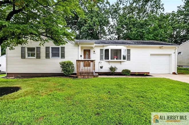 30 Half Acre Road, Manalapan Lake Estates South, NJ 08831