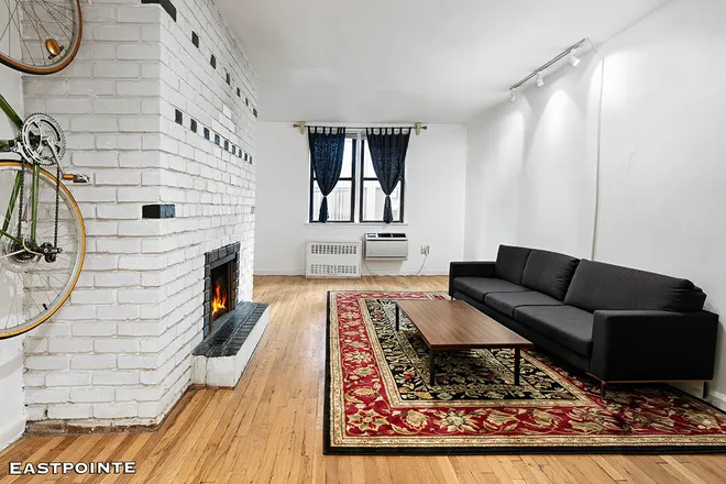 250 West 15th Street #5H, New York, NY 10011