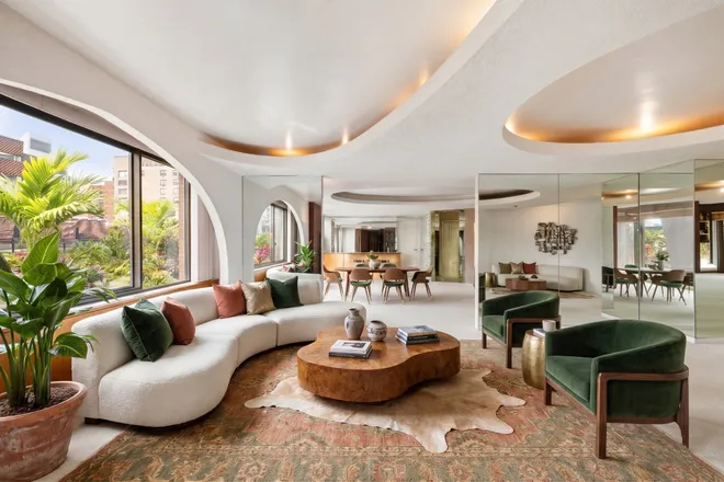 425 East 63rd Street #PH/ABC, New York, NY 10065